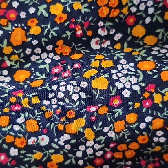 J.CREW | 98% Cotton Floral Button Up Long Sleeve Blouse with Tie Neckline - L - Picture 5 of 11